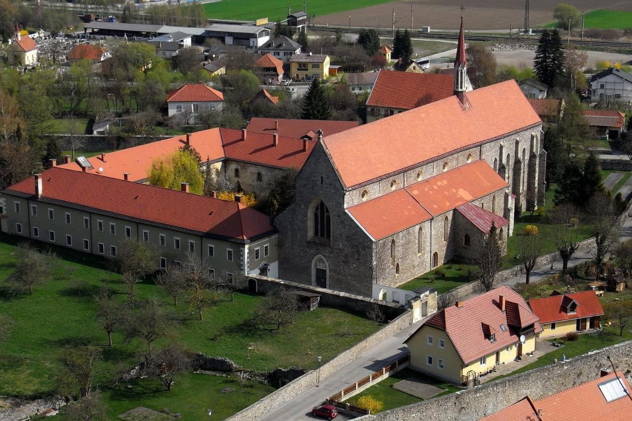 Huette Zum Verlieben Gurk Экстерьер фото